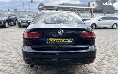 Volkswagen Jetta 2016 - фото 5