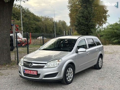 Opel Astra 2008 - фото 25