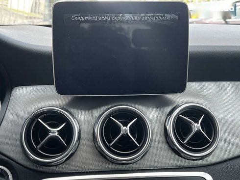 Mercedes-Benz GLA-Класс 2018 - фото 28