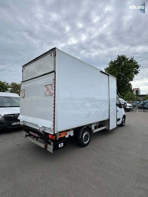 Renault Master 2018 - фото 13