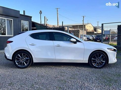 Mazda 3 2023 - фото 6
