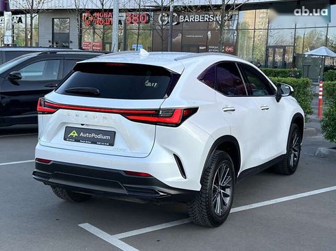 Lexus NX 2022 - фото 10