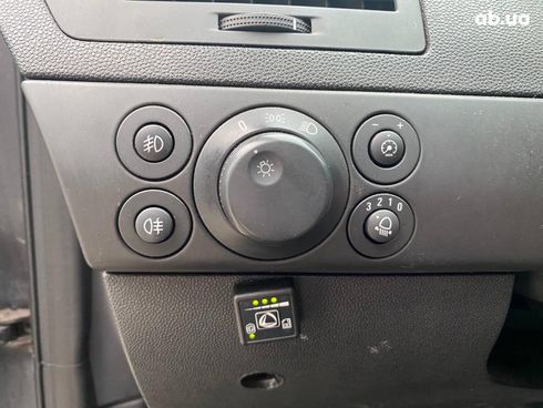 Opel Astra 2011 серый - фото 12