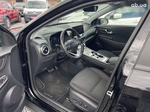 Hyundai Kona Electric 2021 - фото 25