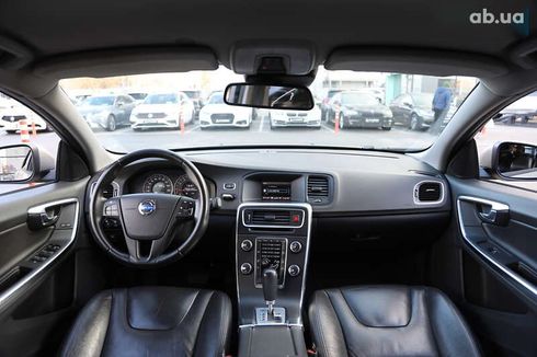 Volvo S60 2014 - фото 10