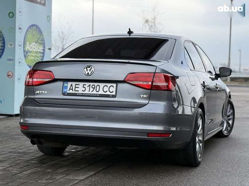 Volkswagen Jetta 2015 - фото 10