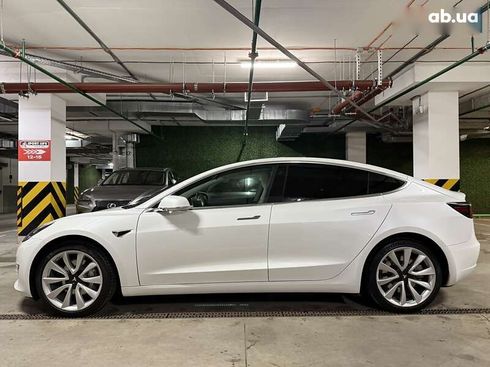 Tesla Model 3 2019 - фото 10