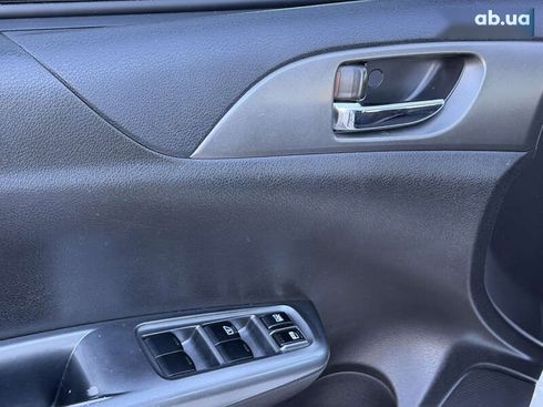 Subaru Impreza 2010 - фото 17