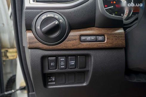 Nissan Titan 2019 - фото 28
