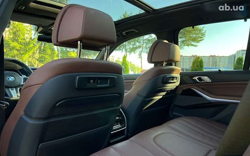 BMW X5 2018 - фото 19