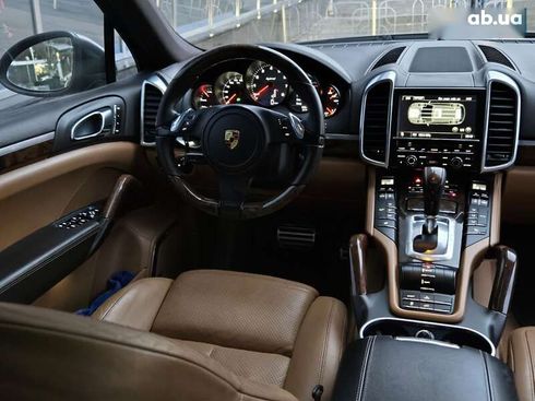 Porsche Cayenne 2011 - фото 22