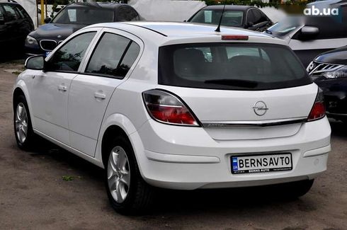 Opel Astra 2013 - фото 30