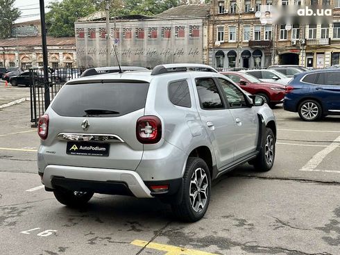 Renault Duster 2020 - фото 10