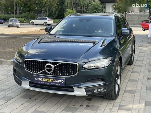 Volvo V90 Cross Country 2018 - фото 15