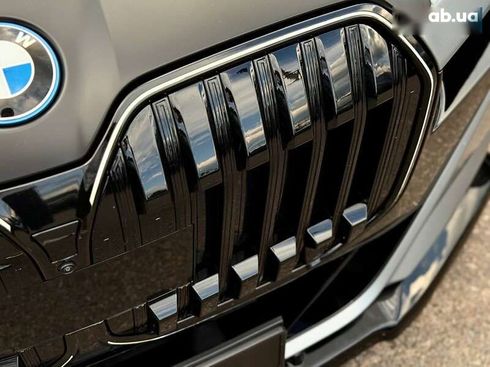 BMW i7 2022 - фото 27