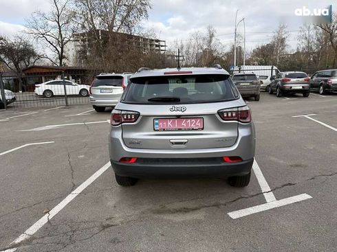 Jeep Compass 2018 - фото 4
