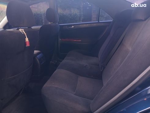 Toyota Camry 2003 синий - фото 21