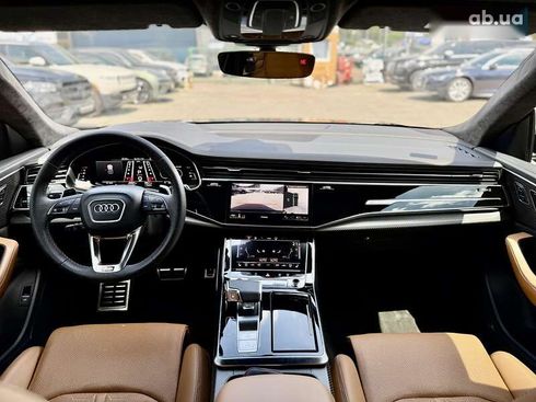 Audi RS Q8 2021 - фото 21