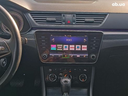 Skoda Superb 2021 серый - фото 16