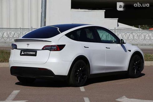 Tesla Model Y 2021 - фото 7