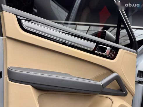 Porsche Cayenne 2020 - фото 25