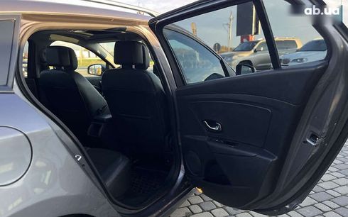 Renault Megane 2011 - фото 25