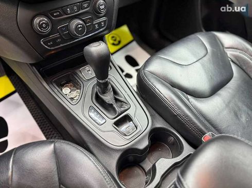 Jeep Cherokee 2018 - фото 17