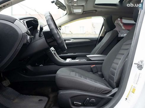 Ford Fusion 2017 - фото 15