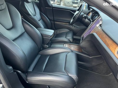 Tesla Model S 2019 серый - фото 37