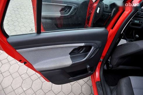 Skoda Fabia 2012 - фото 17