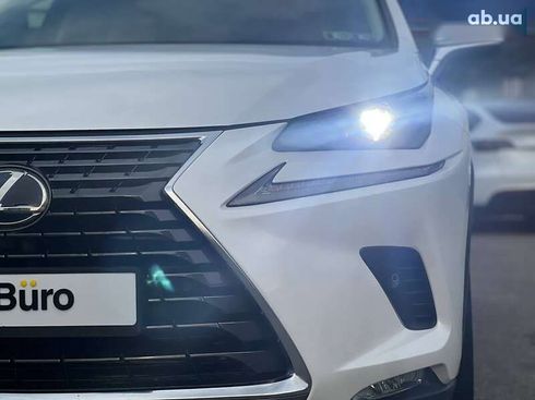 Lexus NX 2020 - фото 16