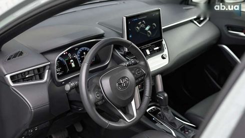 Toyota Corolla Cross 2024 - фото 15
