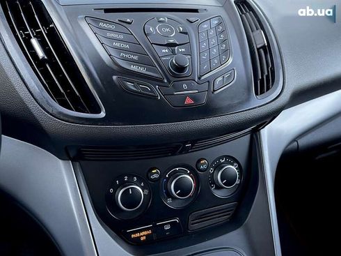 Ford Escape 2015 - фото 21