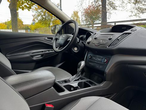 Ford Escape 2017 черный - фото 26
