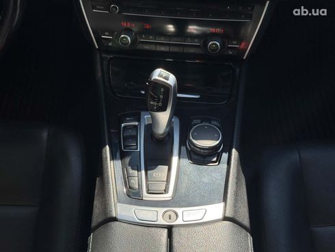 BMW 5 серия 2017 серый - фото 49