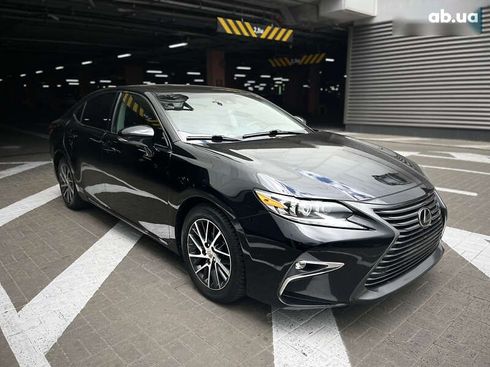 Lexus ES 2016 - фото 7