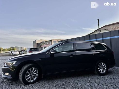 Volkswagen Passat 2017 - фото 12