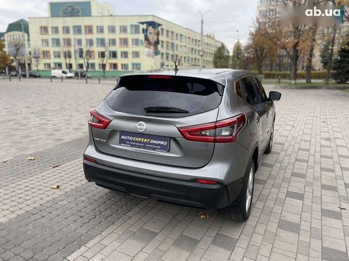 Nissan Qashqai 2019 - фото 11