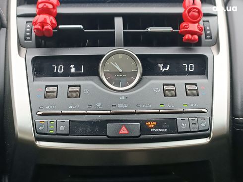 Lexus NX 2020 красный - фото 28