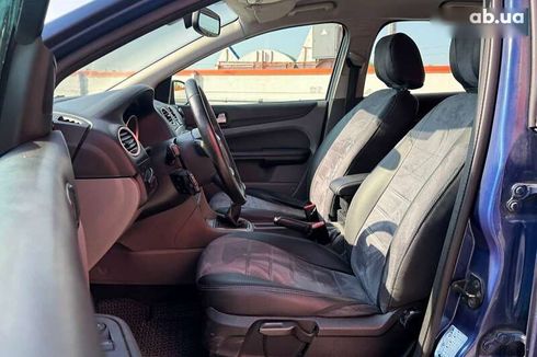 Ford Focus 2009 - фото 9