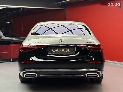 Mercedes-Benz Maybach S-Class 2022 - фото 17