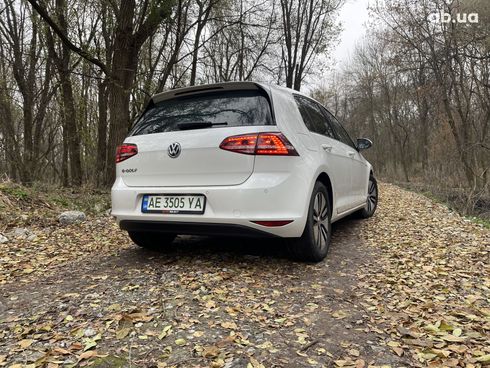 Volkswagen e-Golf 2014 белый - фото 18