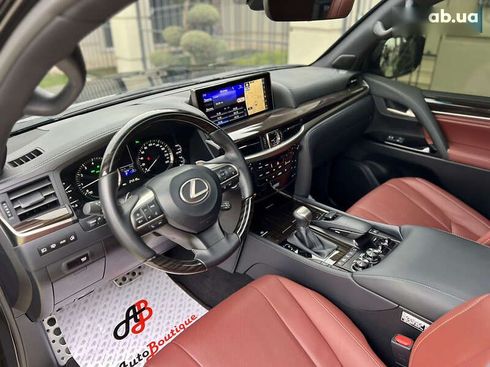 Lexus LX 2019 - фото 23