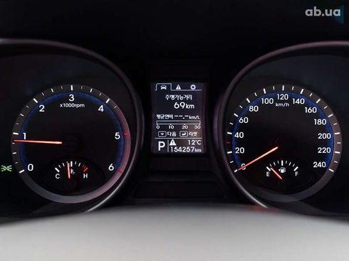 Hyundai Santa Fe 2012 - фото 13