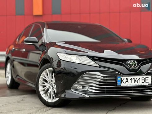 Toyota Camry 2017 - фото 9