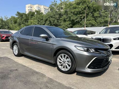 Toyota Camry 2024 - фото 10