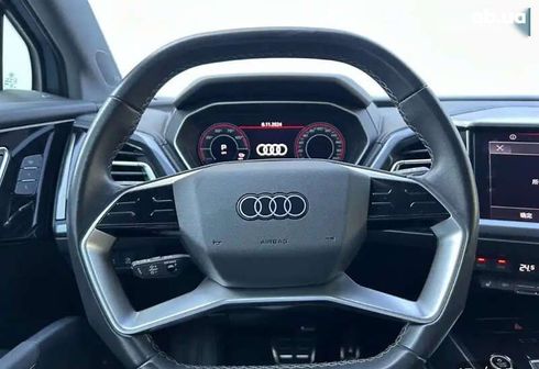 Audi Q4 e-tron 2023 - фото 11
