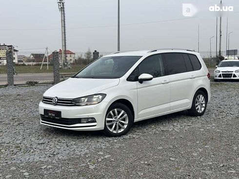 Volkswagen Touran 2016 - фото 3