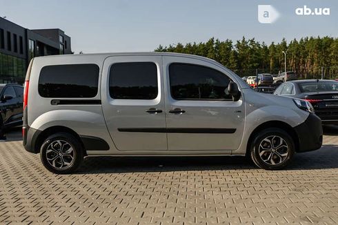 Renault Kangoo 2020 - фото 16