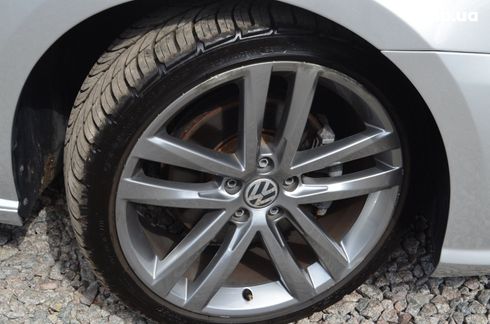 Volkswagen Passat 2018 серый - фото 13